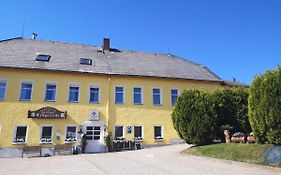 Pension&Gasthof Erbgericht Höhenlage 850m